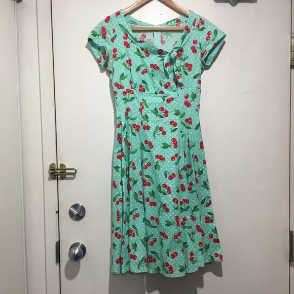 VINTAGE HEART of  HAUTE MIDI PRINTED  DRESSES SIZE S - Picture 2 of 8